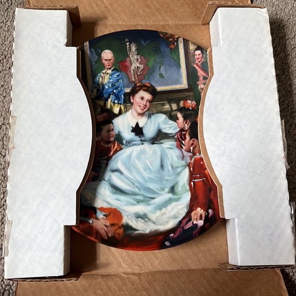 3 for $8 Getting to Know You Plate “The King and I” collection - Picture 4 of 4